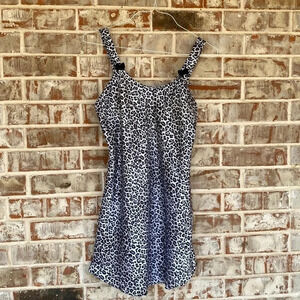 Black Gray Leopard Print Polyester Nightgown